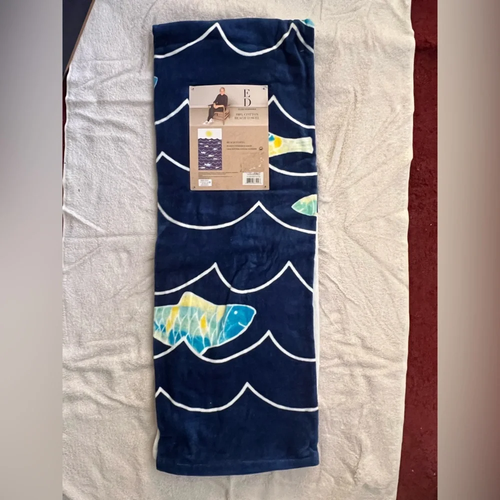 Ellen Degeneres Ocean Fish Beach towel